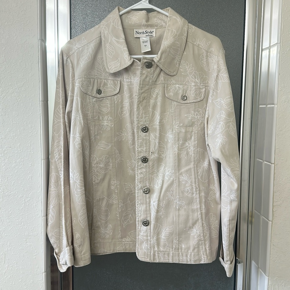 North Style Flower Print Tan Jacket